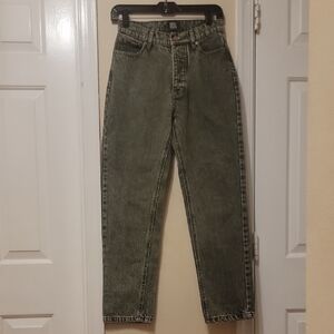 BDG Women's Straight-Leg Jeans in Faded Black-Olive Green